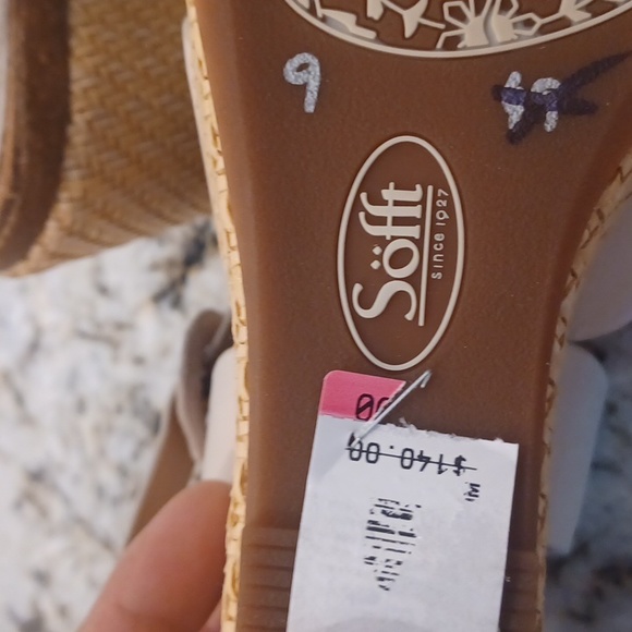 Sofft women's sz 9 sandals new $140 - Picture 3 of 5
